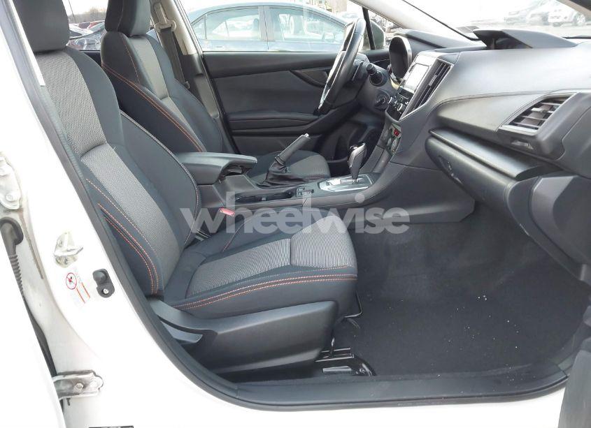 Photo 5 of 2019 Subaru Crosstrek 2.0I PREMIUM (VIN JF2GTADC5KH359401)