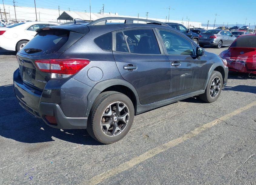 Photo 4 of 2018 Subaru Crosstrek 2.0I PREMIUM (VIN JF2GTADC6J8326163)