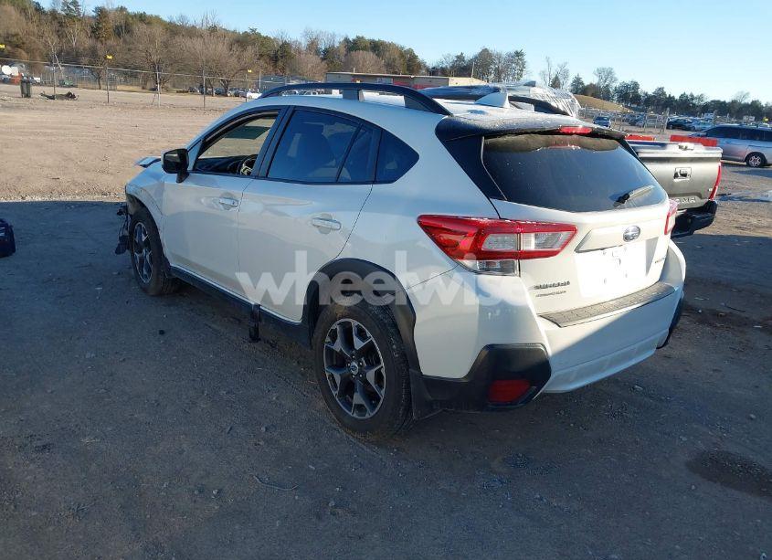 Photo 3 of 2018 Subaru Crosstrek 2.0I PREMIUM (VIN JF2GTADC8J8274180)