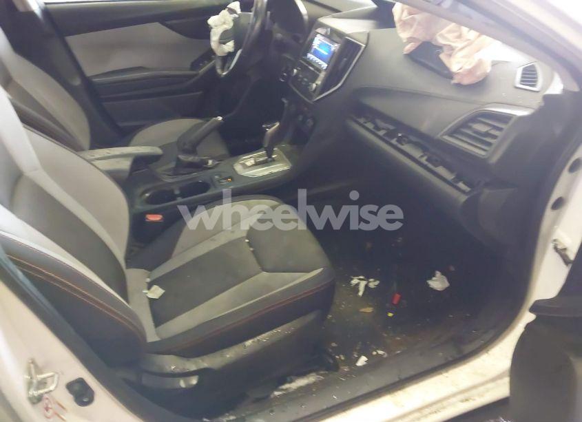 Photo 5 of 2018 Subaru Crosstrek 2.0I PREMIUM (VIN JF2GTADC8JH339576)