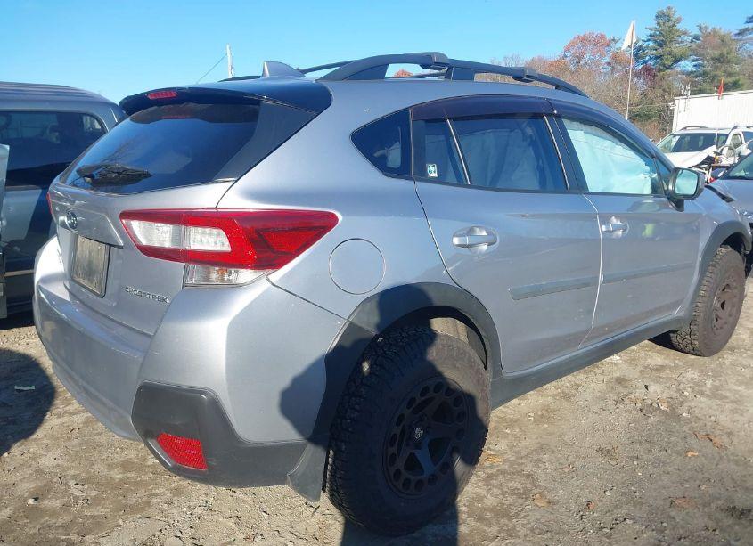 Photo 4 of 2019 Subaru Crosstrek 2.0I PREMIUM (VIN JF2GTAEC0K8303056)