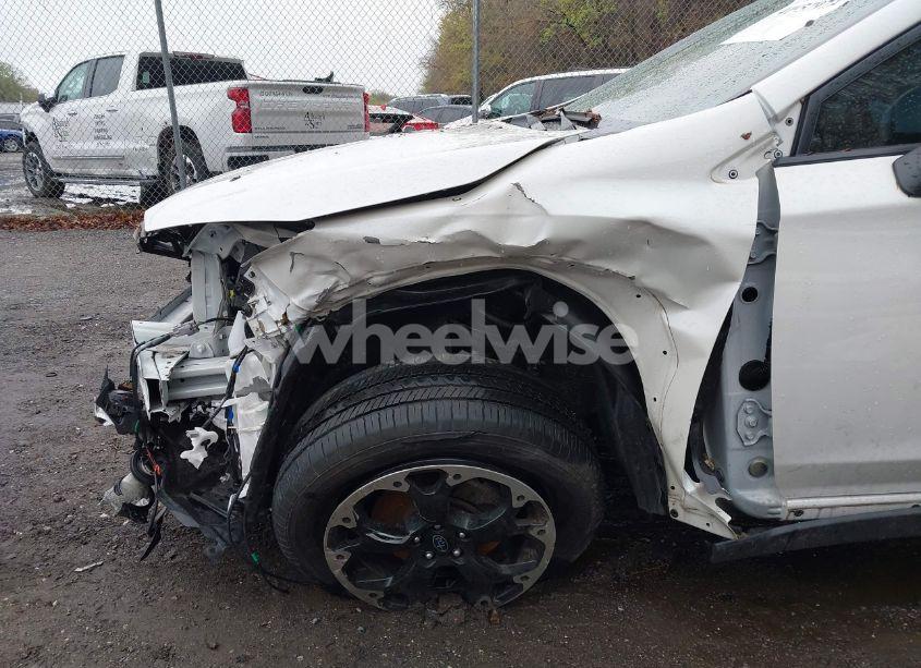 Photo 6 of 2022 Subaru Crosstrek PREMIUM (VIN JF2GTAEC0NH216620)