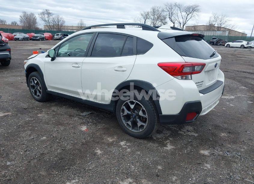Photo 3 of 2020 Subaru Crosstrek PREMIUM (VIN JF2GTAEC1L8233844)
