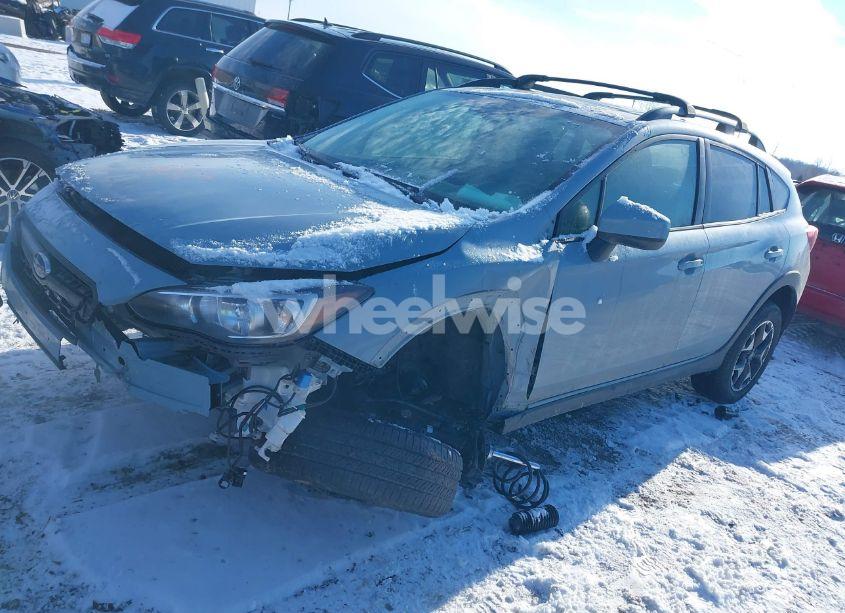 Photo 2 of 2020 Subaru Crosstrek PREMIUM (VIN JF2GTAEC2L8217815)