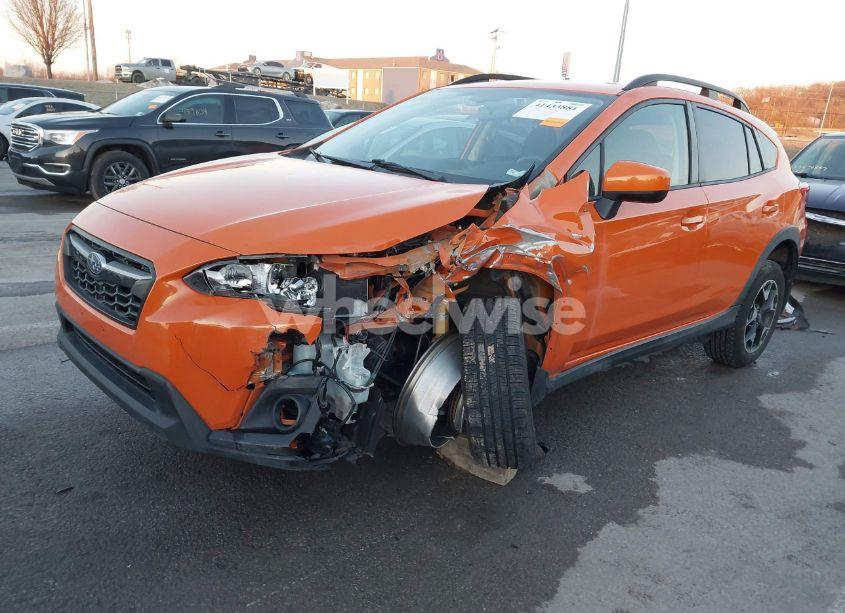 Photo 2 of 2020 Subaru Crosstrek PREMIUM (VIN JF2GTAEC2LH215885)