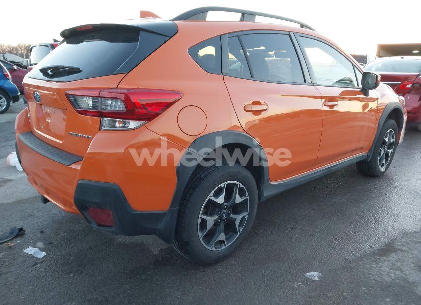Photo 4 of 2020 Subaru Crosstrek PREMIUM (VIN JF2GTAEC2LH215885)