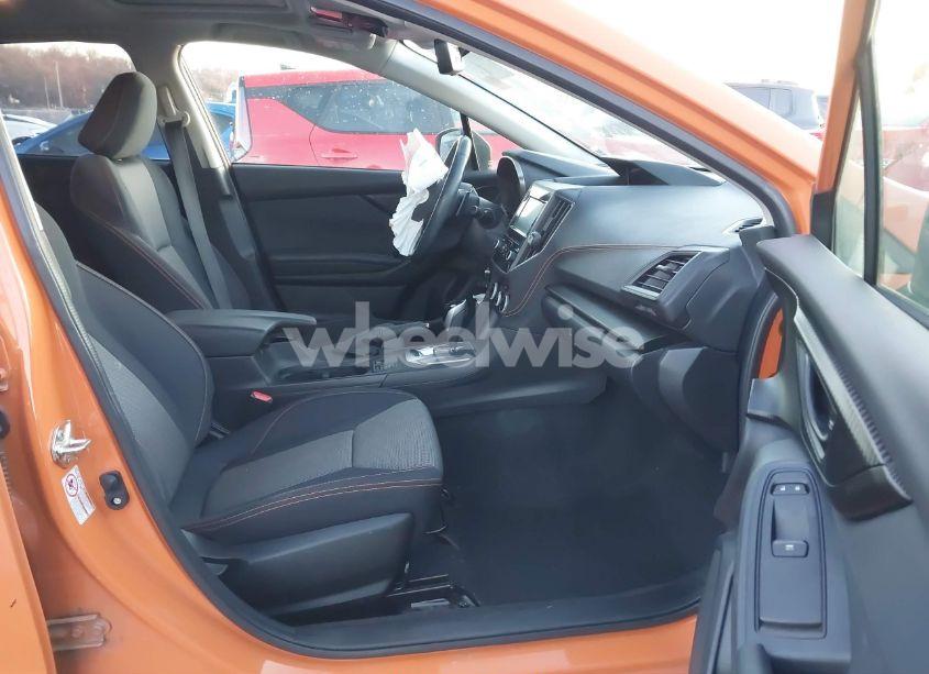 Photo 5 of 2020 Subaru Crosstrek PREMIUM (VIN JF2GTAEC2LH215885)