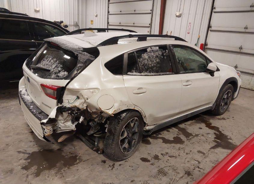 Photo 4 of 2020 Subaru Crosstrek PREMIUM (VIN JF2GTAEC2LH233268)