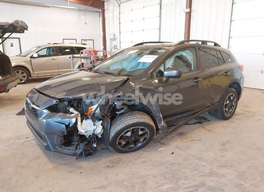 Photo 2 of 2020 Subaru Crosstrek PREMIUM (VIN JF2GTAEC2LH241418)