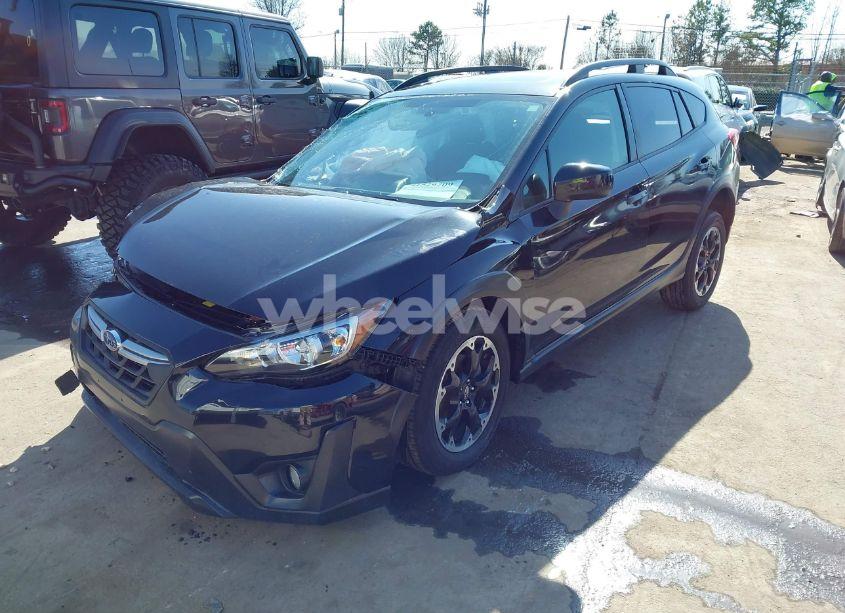 Photo 2 of 2021 Subaru Crosstrek PREMIUM (VIN JF2GTAEC2M8371538)