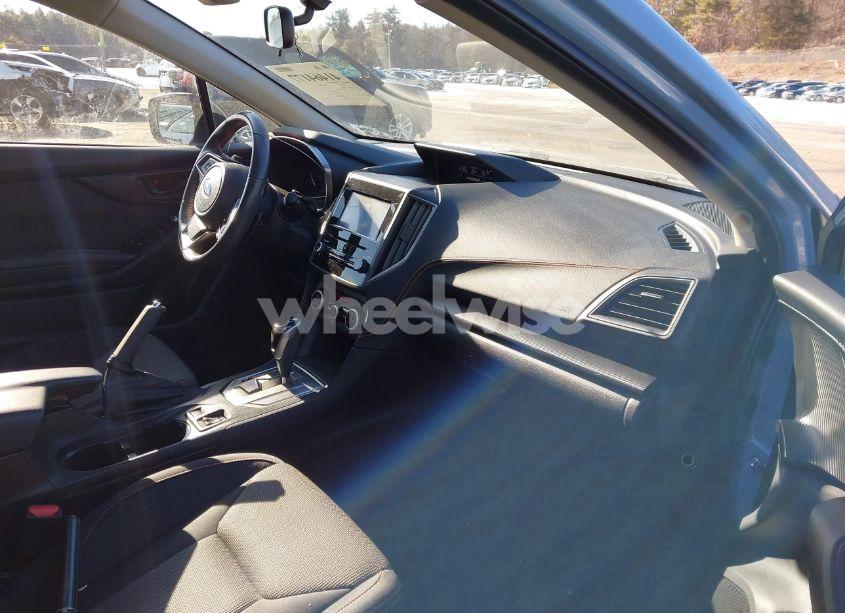 Photo 5 of 2022 Subaru Crosstrek PREMIUM (VIN JF2GTAEC2NH277547)