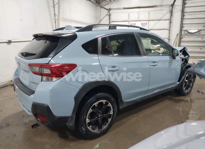 Photo 4 of 2021 Subaru Crosstrek PREMIUM (VIN JF2GTAEC3M8679351)