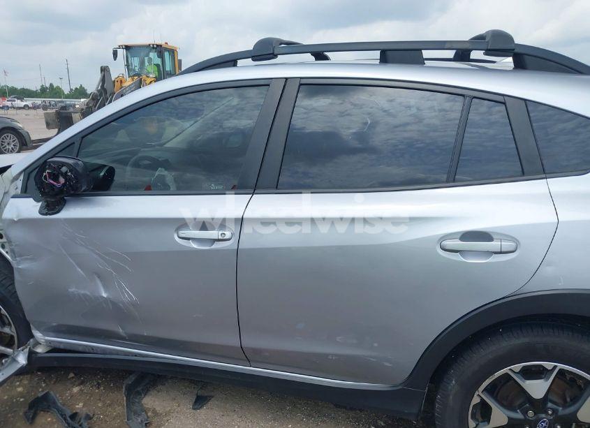 Photo 15 of 2020 Subaru Crosstrek PREMIUM (VIN JF2GTAEC4L8204435)