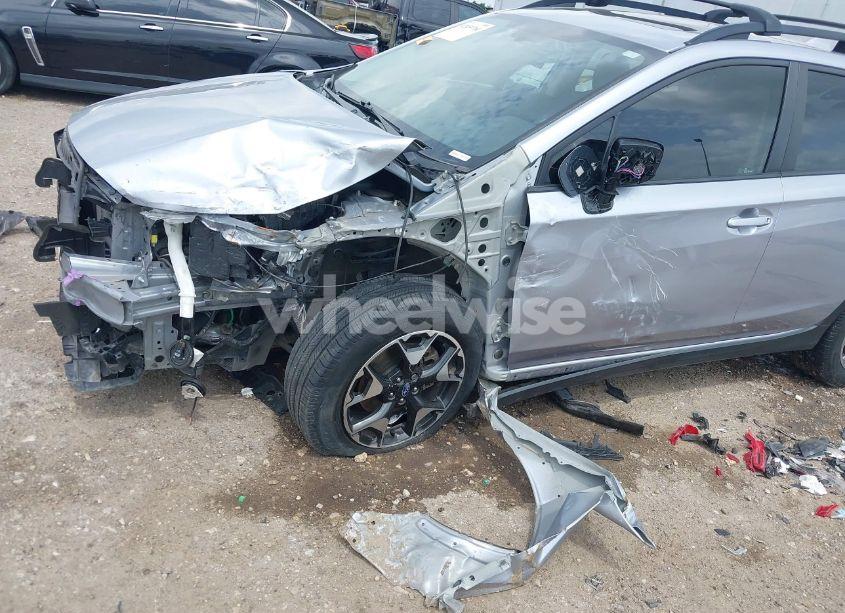 Photo 18 of 2020 Subaru Crosstrek PREMIUM (VIN JF2GTAEC4L8204435)