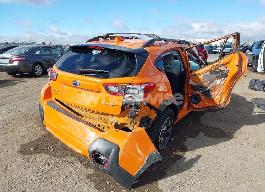 Photo 4 of 2020 Subaru Crosstrek PREMIUM (VIN JF2GTAEC4LH242845)