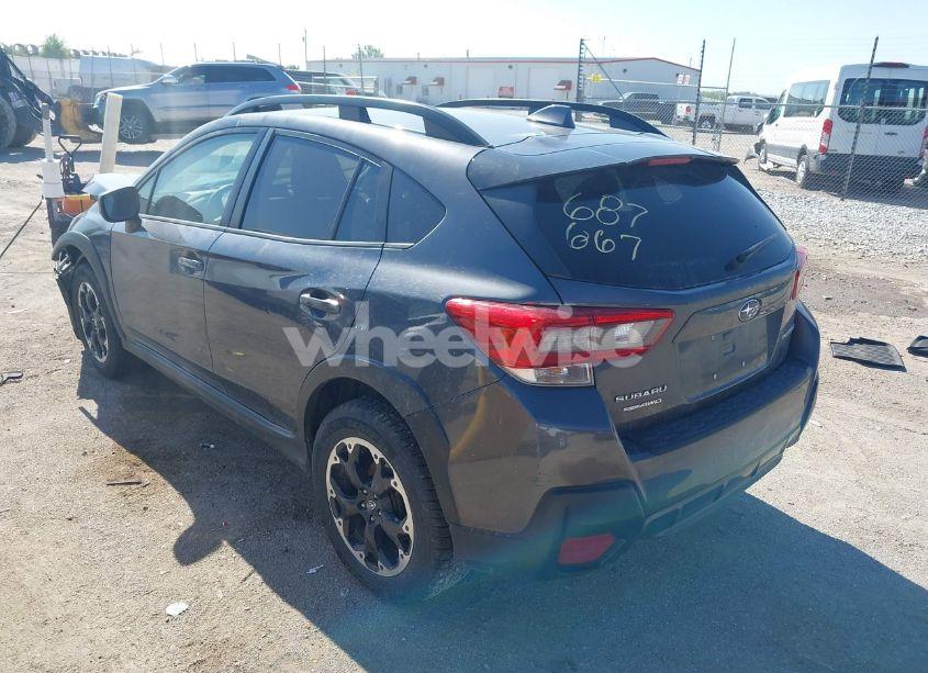 Photo 3 of 2021 Subaru Crosstrek PREMIUM (VIN JF2GTAEC4M8279380)