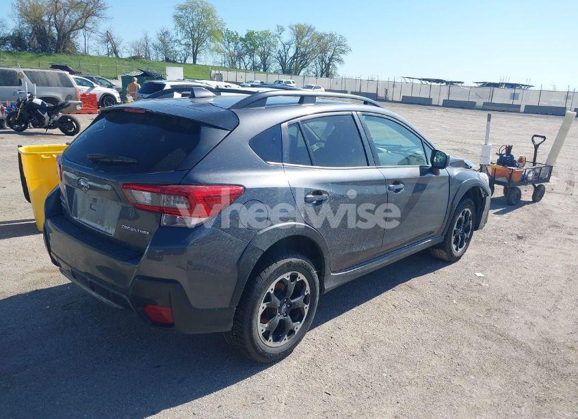Photo 4 of 2021 Subaru Crosstrek PREMIUM (VIN JF2GTAEC4M8279380)