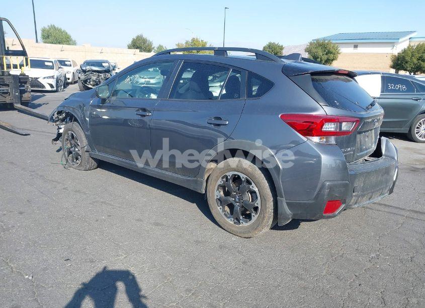 Photo 3 of 2021 Subaru Crosstrek PREMIUM (VIN JF2GTAEC4M8388244)