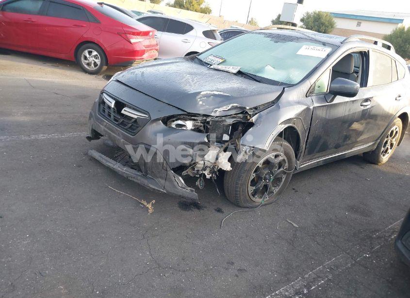 Photo 6 of 2021 Subaru Crosstrek PREMIUM (VIN JF2GTAEC4M8388244)