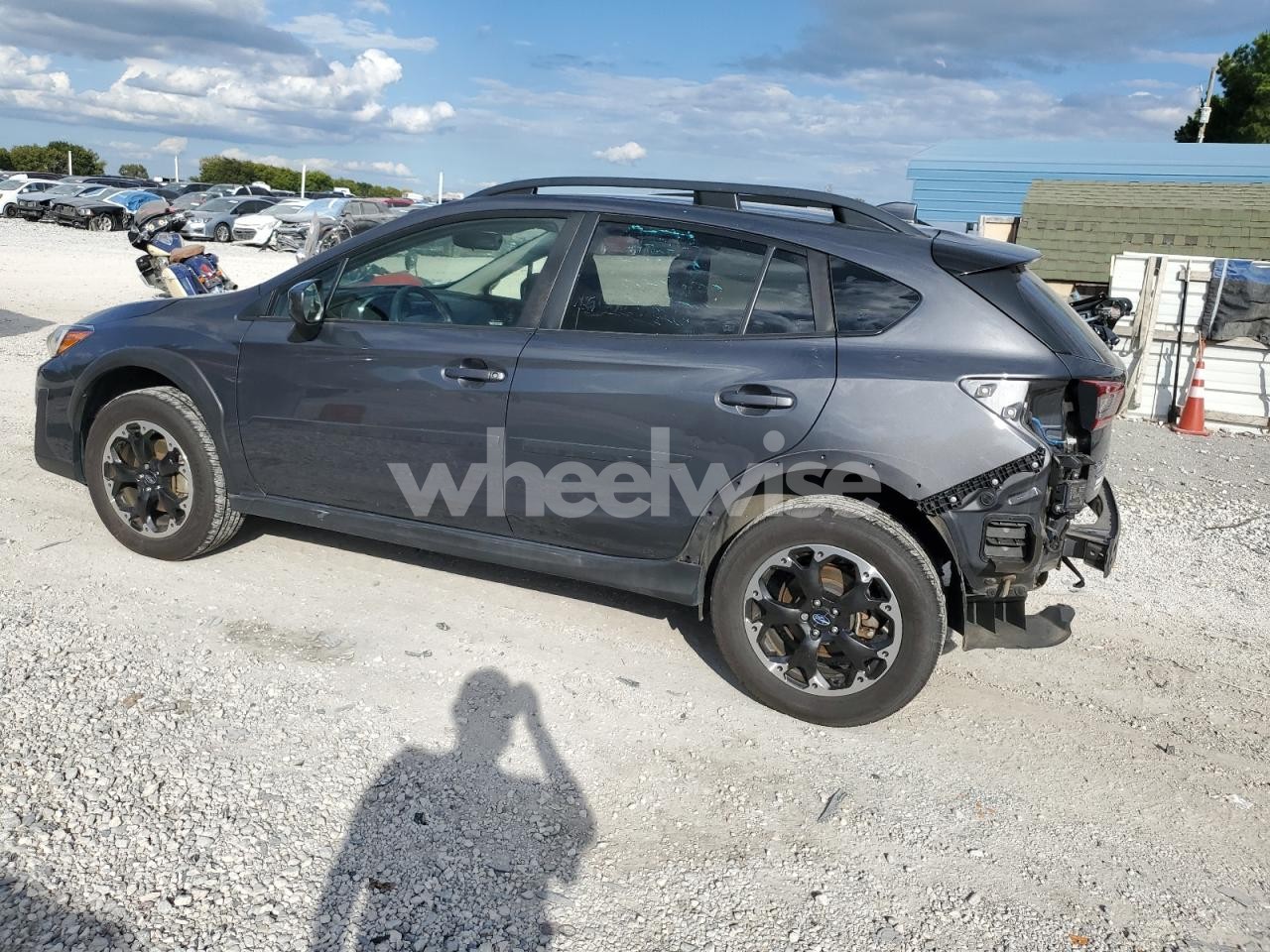 Photo 2 of 2022 SUBARU CROSSTREK PREMIUM (VIN JF2GTAEC4N8222596)