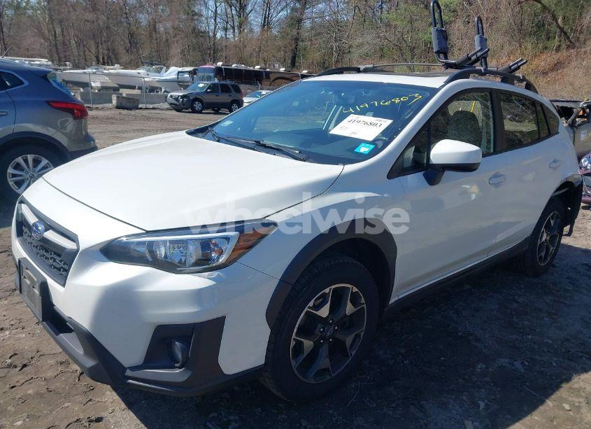 Photo 2 of 2019 Subaru Crosstrek 2.0I PREMIUM (VIN JF2GTAEC5KH229455)