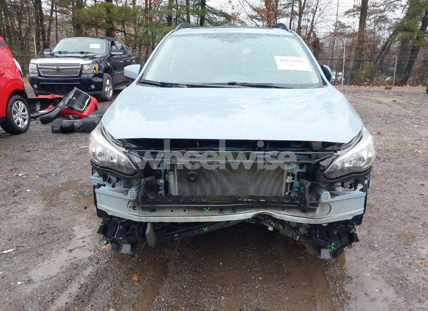 Photo 6 of 2022 Subaru Crosstrek PREMIUM (VIN JF2GTAEC5NH268695)