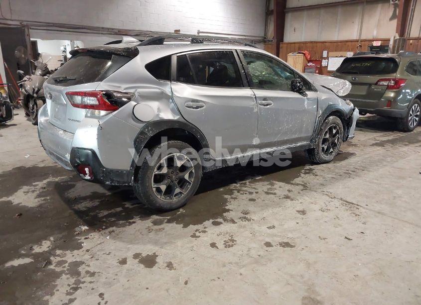Photo 4 of 2020 Subaru Crosstrek PREMIUM (VIN JF2GTAEC6L8208406)
