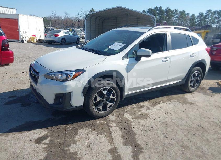 Photo 2 of 2020 Subaru Crosstrek PREMIUM (VIN JF2GTAEC6LH234682)