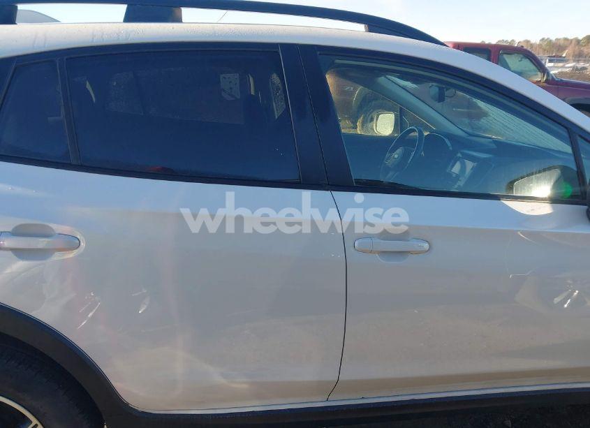 Photo 13 of 2020 Subaru Crosstrek PREMIUM (VIN JF2GTAEC6LH237890)