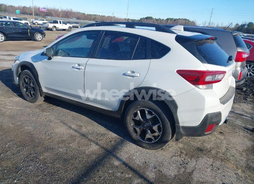Photo 3 of 2020 Subaru Crosstrek PREMIUM (VIN JF2GTAEC6LH237890)