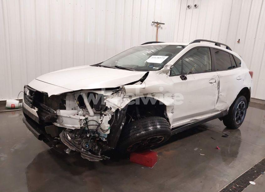 Photo 6 of 2022 Subaru Crosstrek PREMIUM (VIN JF2GTAEC6NH210837)