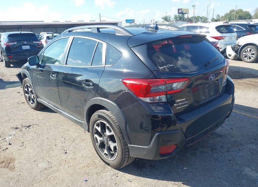 Photo 3 of 2020 Subaru Crosstrek PREMIUM (VIN JF2GTAEC7L8203750)