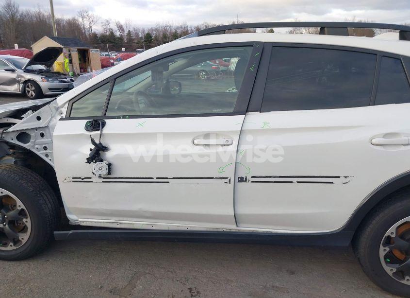 Photo 15 of 2022 Subaru Crosstrek PREMIUM (VIN JF2GTAEC7NH232703)