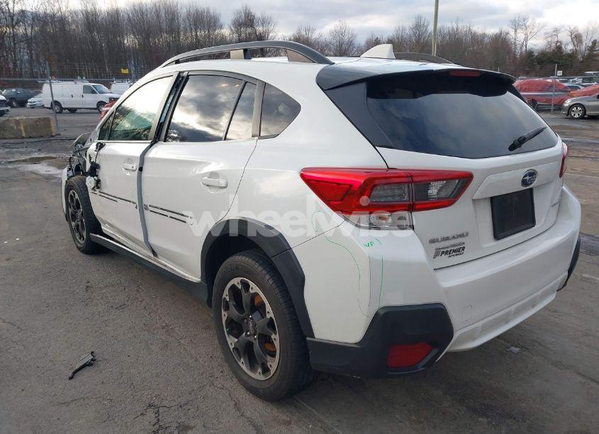 Photo 3 of 2022 Subaru Crosstrek PREMIUM (VIN JF2GTAEC7NH232703)
