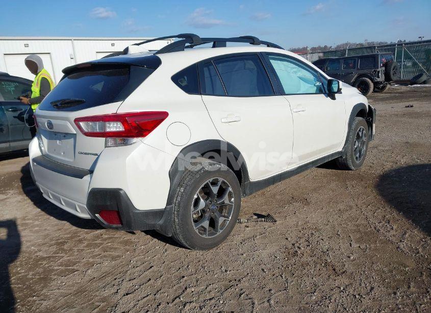 Photo 4 of 2019 Subaru Crosstrek 2.0I PREMIUM (VIN JF2GTAEC8K8296034)