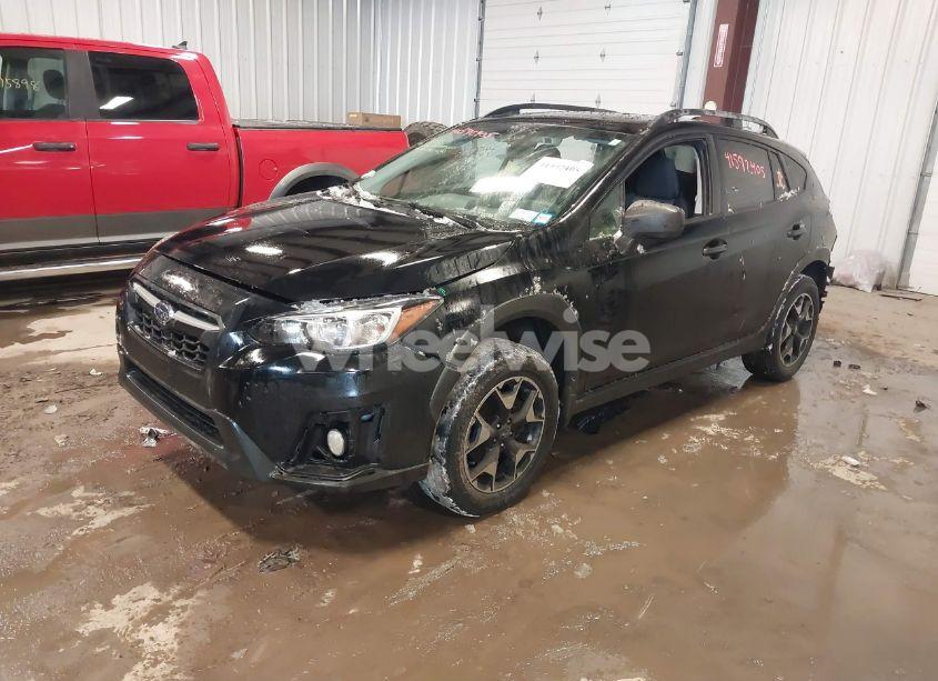 Photo 2 of 2020 Subaru Crosstrek PREMIUM (VIN JF2GTAEC8L8248728)