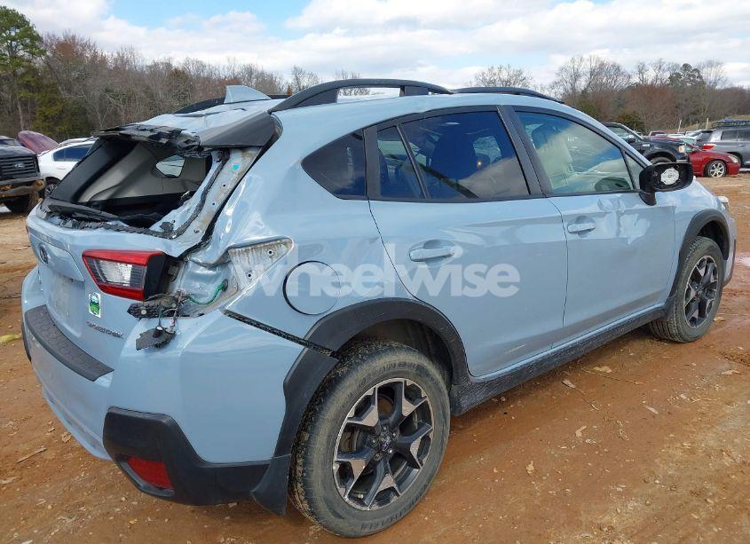 Photo 4 of 2020 Subaru Crosstrek PREMIUM (VIN JF2GTAEC9L8269927)