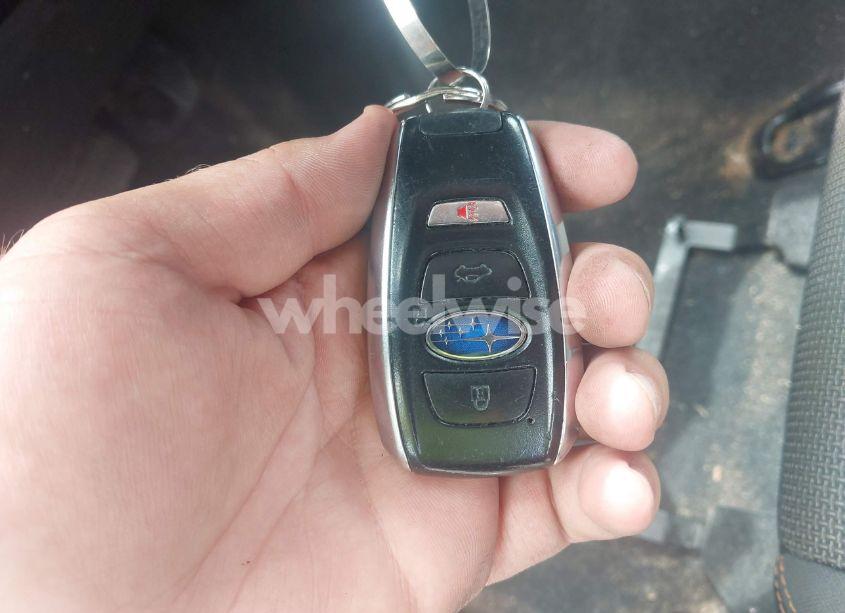 Photo 11 of 2020 Subaru Crosstrek PREMIUM (VIN JF2GTAECXLH244454)