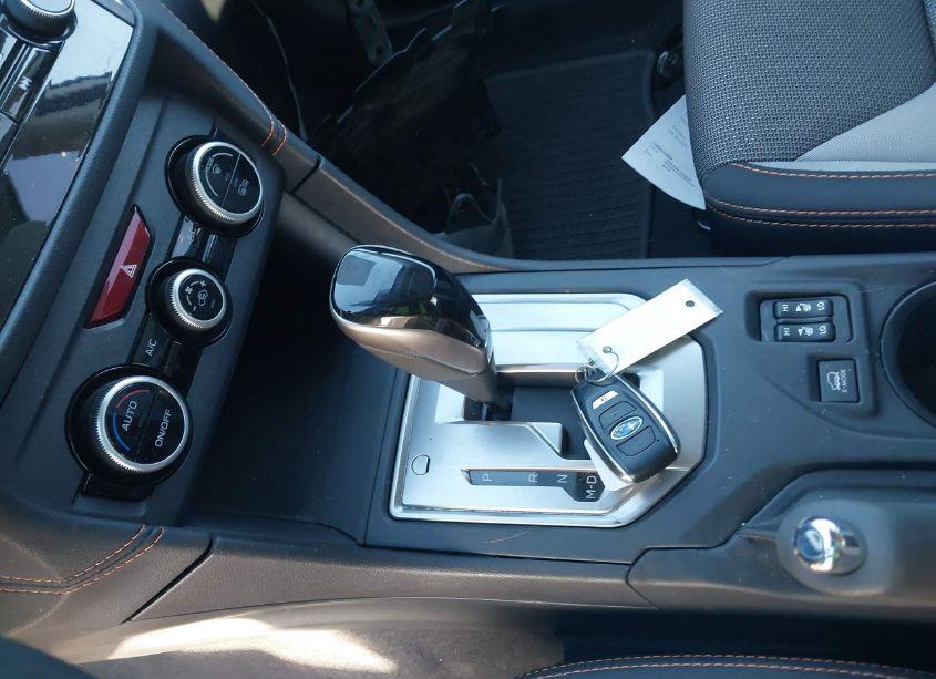 Photo 11 of 2020 Subaru Crosstrek PREMIUM (VIN JF2GTAECXLH249606)