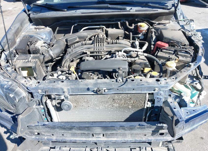 Photo 10 of 2018 Subaru Crosstrek LIMITED (VIN JF2GTAJC4JH237924)