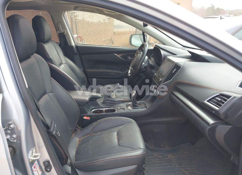 Photo 5 of 2018 Subaru Crosstrek 2.0I LIMITED (VIN JF2GTALC7JH244587)