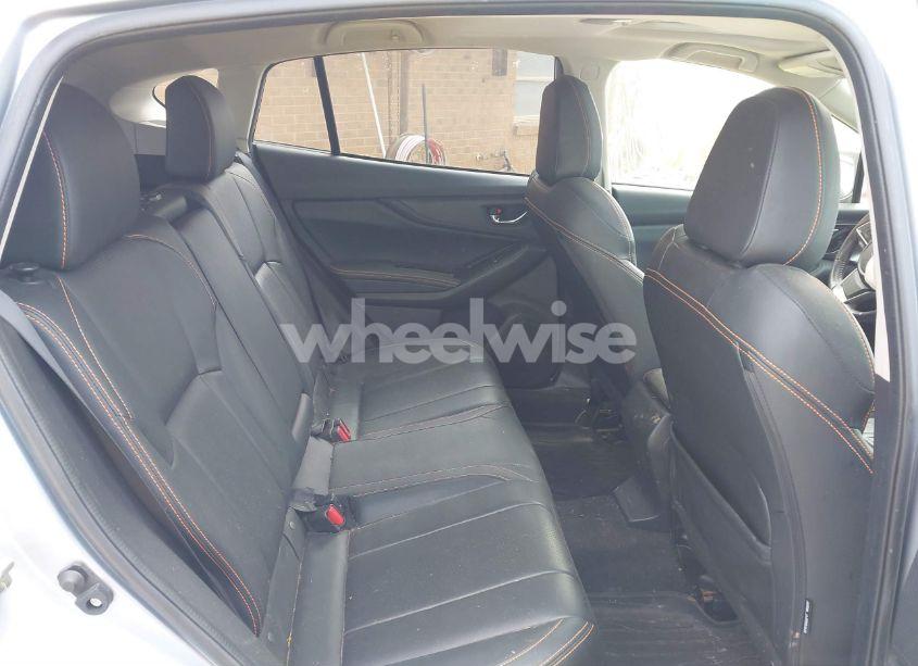 Photo 8 of 2018 Subaru Crosstrek 2.0I LIMITED (VIN JF2GTALC7JH244587)