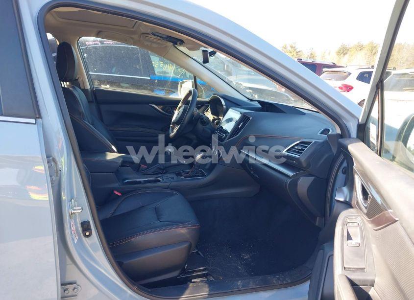 Photo 5 of 2019 Subaru Crosstrek 2.0I LIMITED (VIN JF2GTAMC0K8283425)