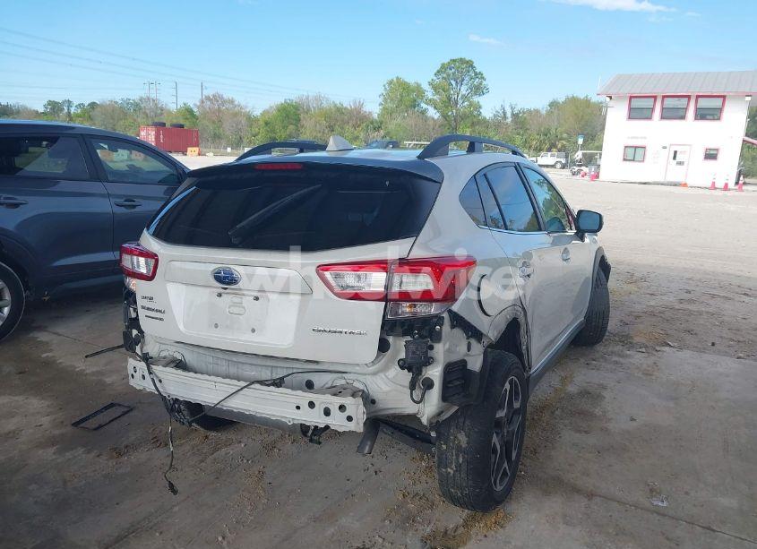 Photo 4 of 2019 Subaru Crosstrek 2.0I LIMITED (VIN JF2GTAMC0K8307240)