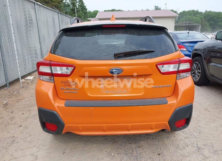 Photo 16 of 2018 Subaru Crosstrek 2.0I LIMITED (VIN JF2GTAMC1J8348104)
