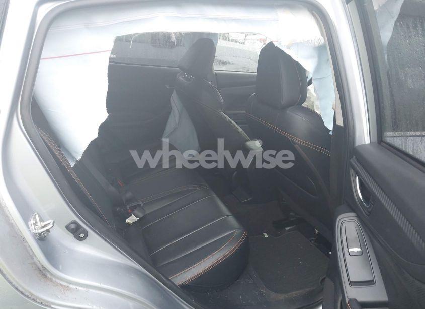 Photo 8 of 2018 Subaru Crosstrek 2.0I LIMITED (VIN JF2GTAMC2JH246357)