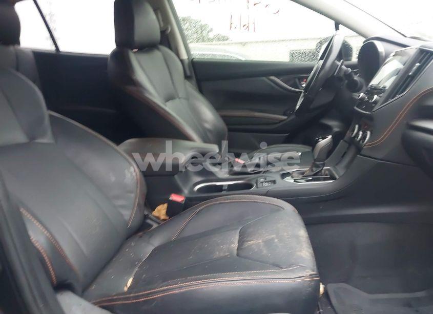 Photo 5 of 2019 Subaru Crosstrek 2.0I LIMITED (VIN JF2GTAMC3K8322069)