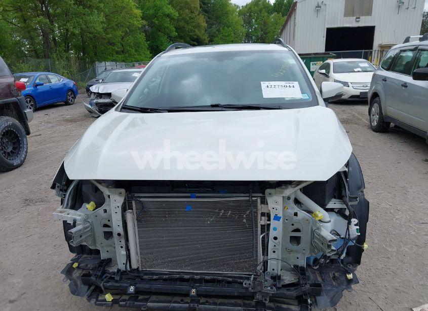 Photo 12 of 2018 Subaru Crosstrek 2.0I LIMITED (VIN JF2GTAMC4JH215952)