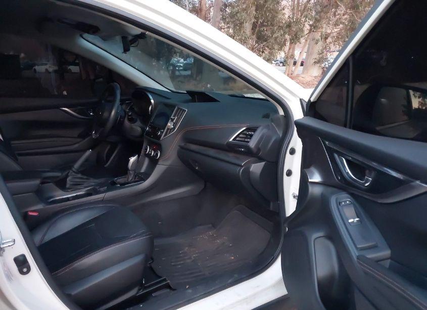 Photo 5 of 2019 Subaru Crosstrek 2.0I LIMITED (VIN JF2GTAMC4K8374102)