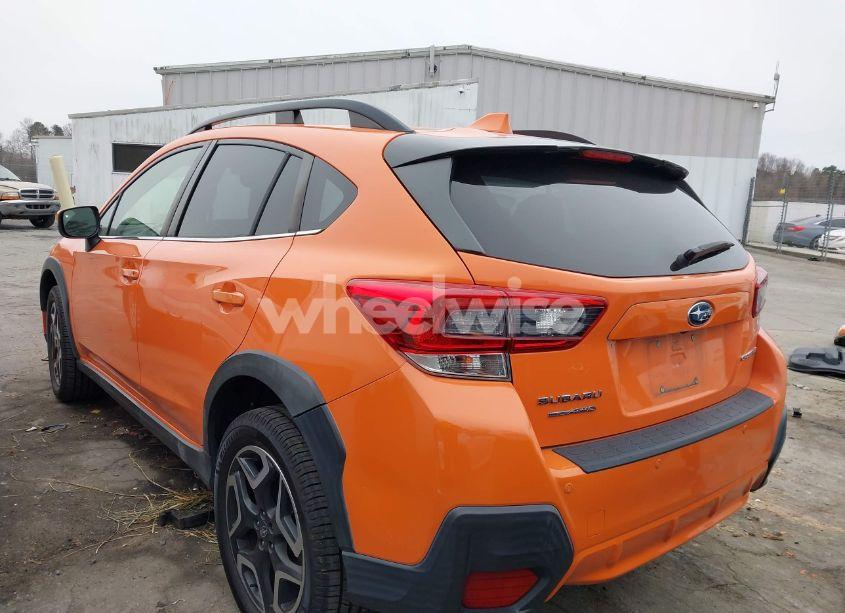 Photo 3 of 2020 Subaru Crosstrek LIMITED (VIN JF2GTAMC4LH240403)